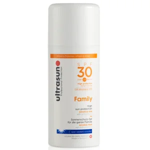 Ultrasun LSF 30 Family Sun Lotion (100 ml) - Size 100ml