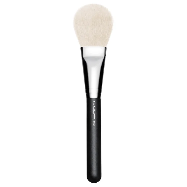 MAC 135S Large Flat Powder Brush