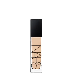 NARS Cosmetics Natural Radiant Longwear Foundation (verschiedene Farbtöne) - Shade Mont Blanc